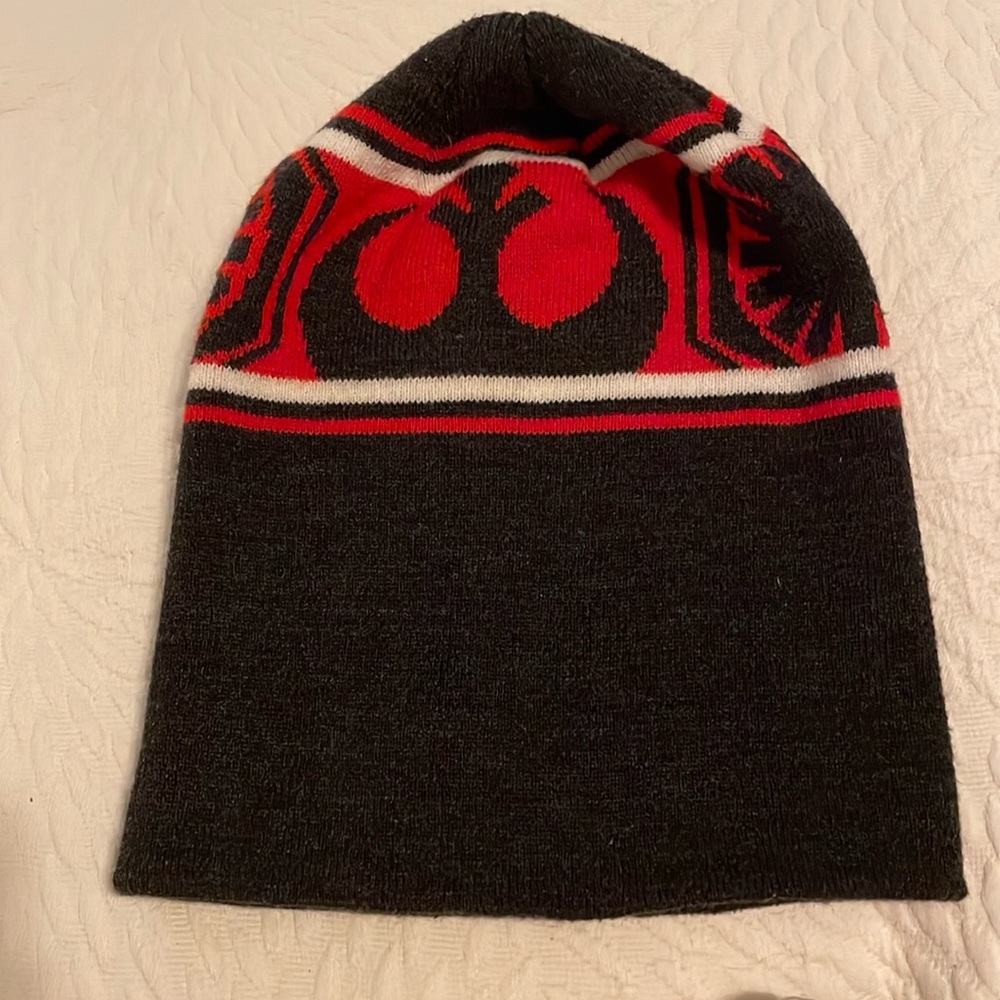 Star Wars knit hat very good condition